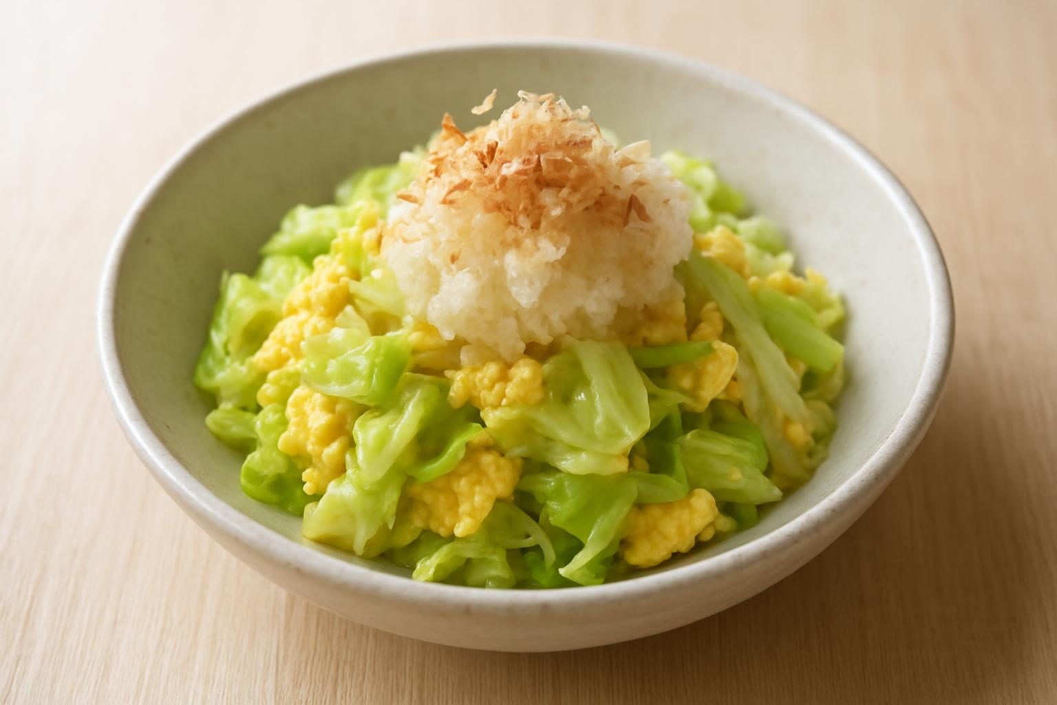 キャベツと卵のおろし和え