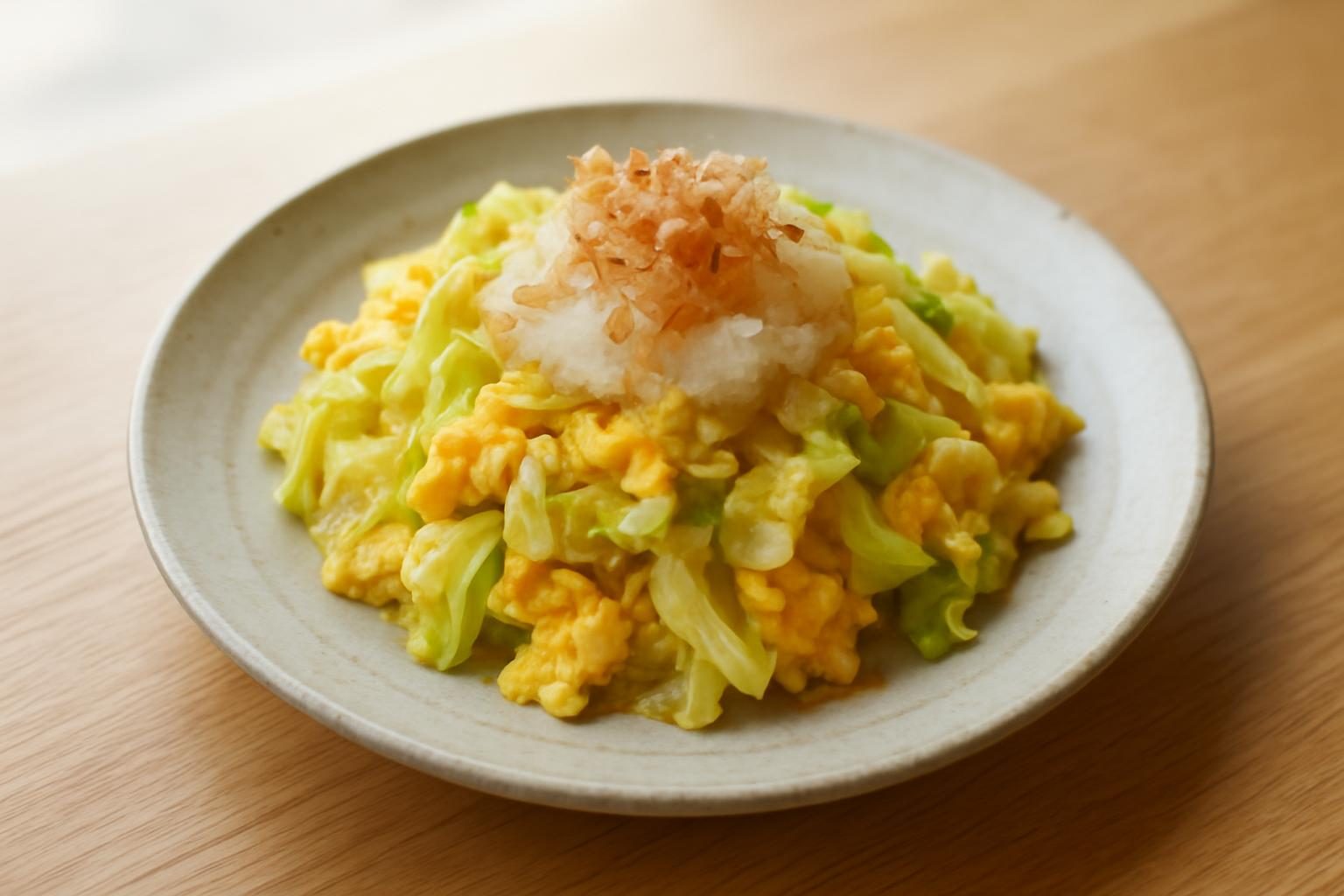 キャベツと卵のおろし和え