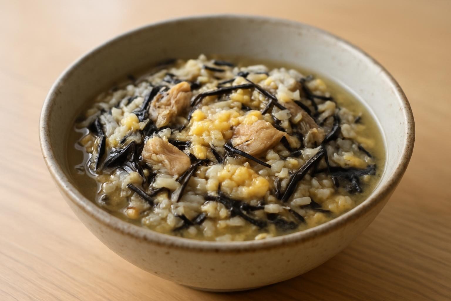 ひじきとサバ缶の雑炊