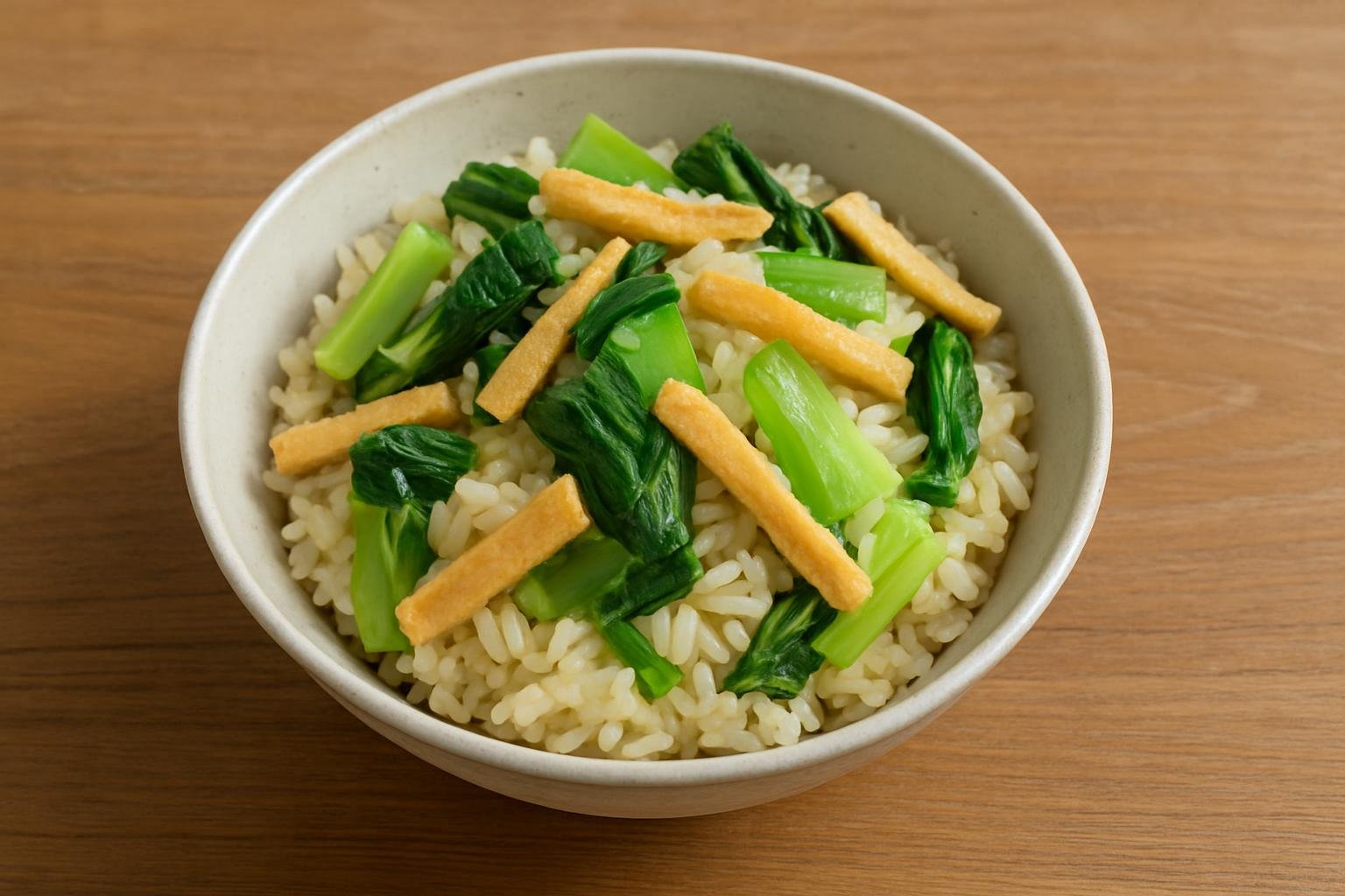チンゲン菜と油揚げの炊き込みご飯